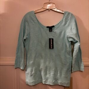 Apostrophe Women's Top Large NWT Scoop Neck Textured Knit Pattern Stretch